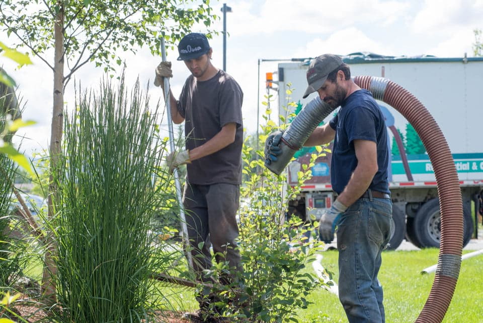 American Landscaping in Anchorage - photo of workers